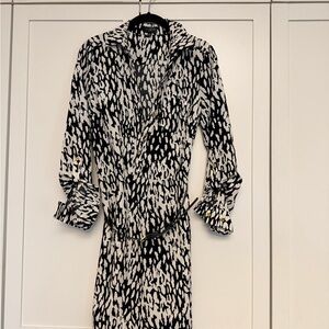 Black & White Printed belted Shirt Dress with Gold Button Detail